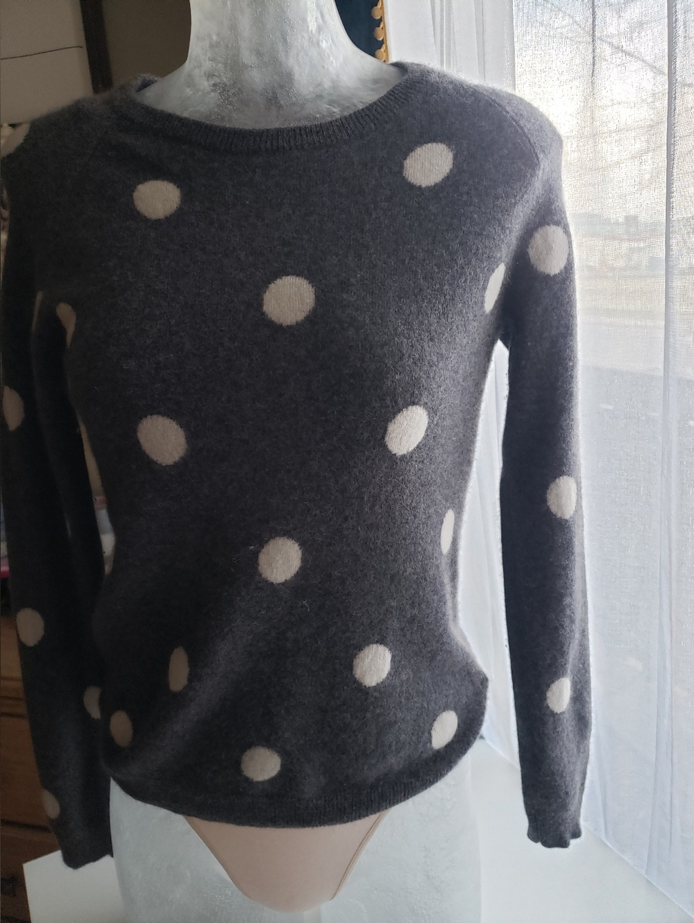 Like New Condition Philosophy 100% Cashmere Gray Polka Dot Crewneck Sweater